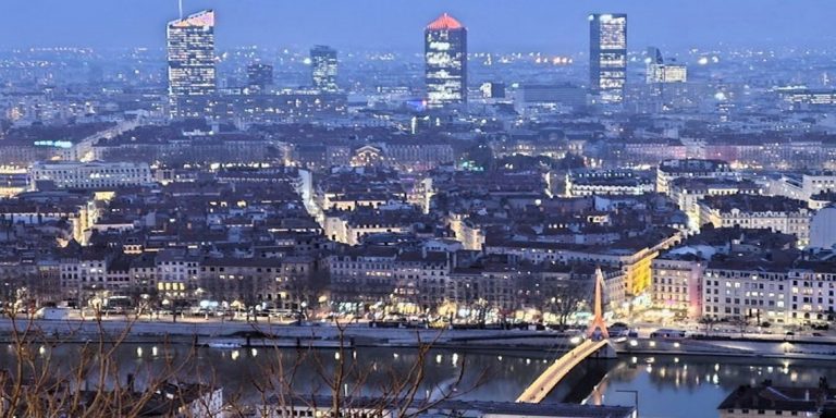 Lyon-Esticada-768x384